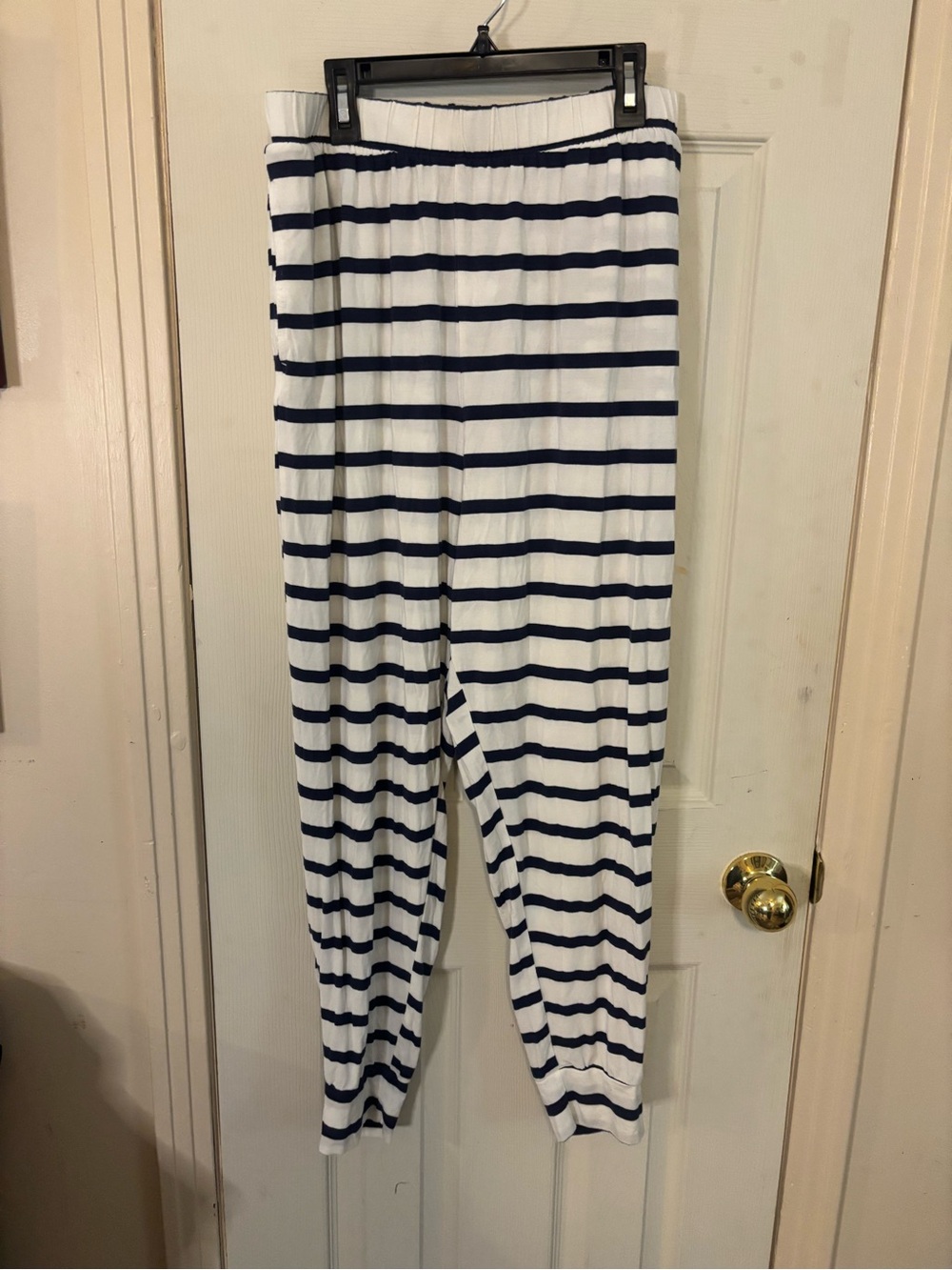 Old Navy White and Navy Striped Girls' Lounge Leggings